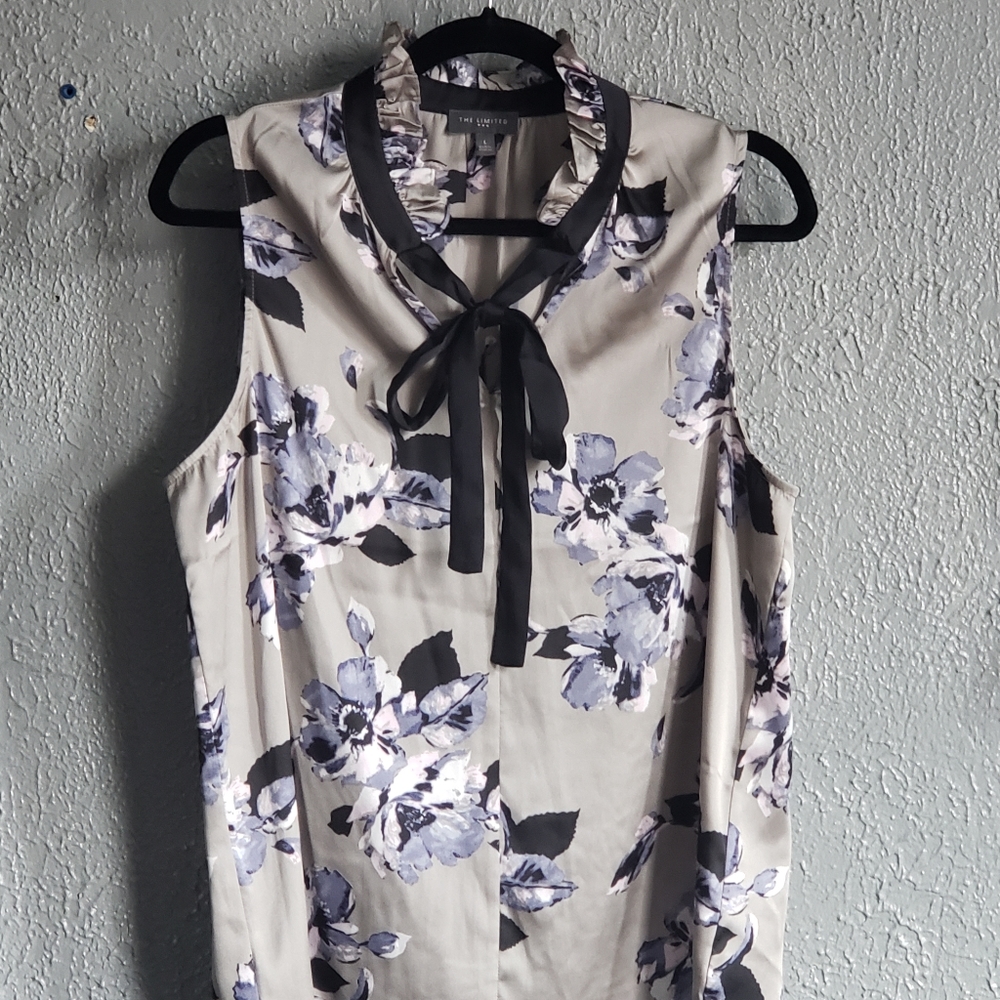 L The Limited ruffle tie collar Blouse